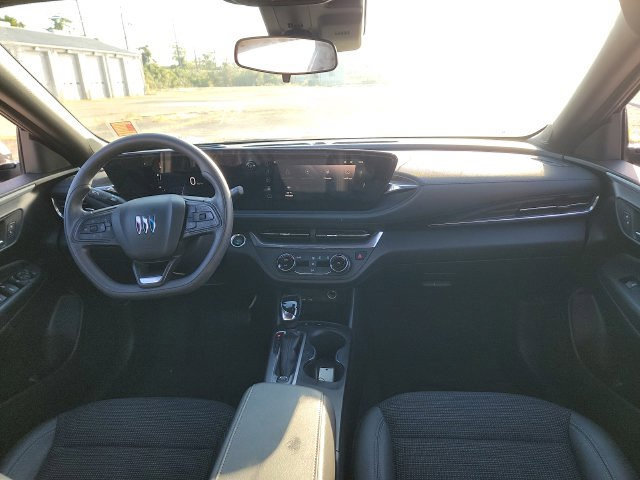 Used 2024 Buick Envista Preferred FWD image 8