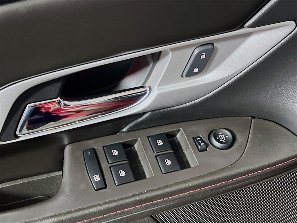 Used 2015 GMC Terrain SLT image 17