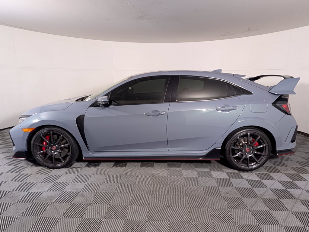 Used 2021 Honda Civic Type R image 2