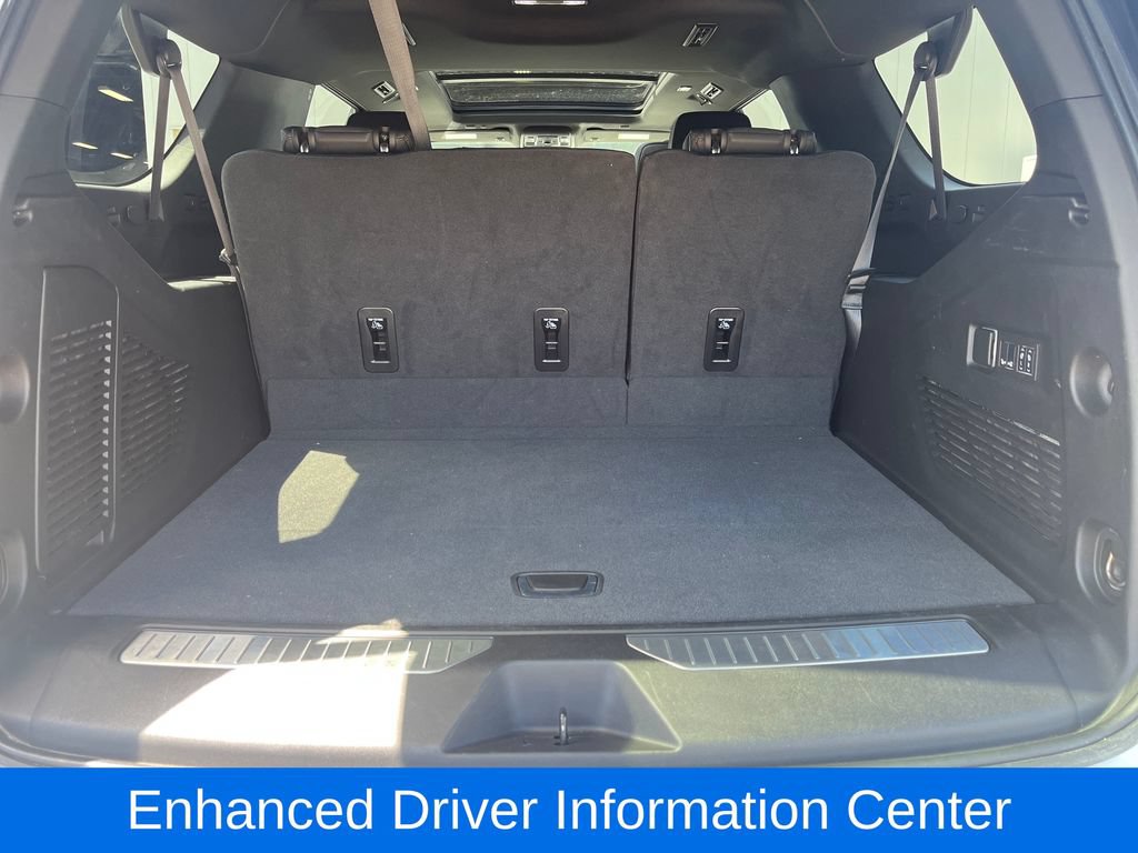 Used 2024 Chevrolet Suburban High Country AWD/4WD image 29
