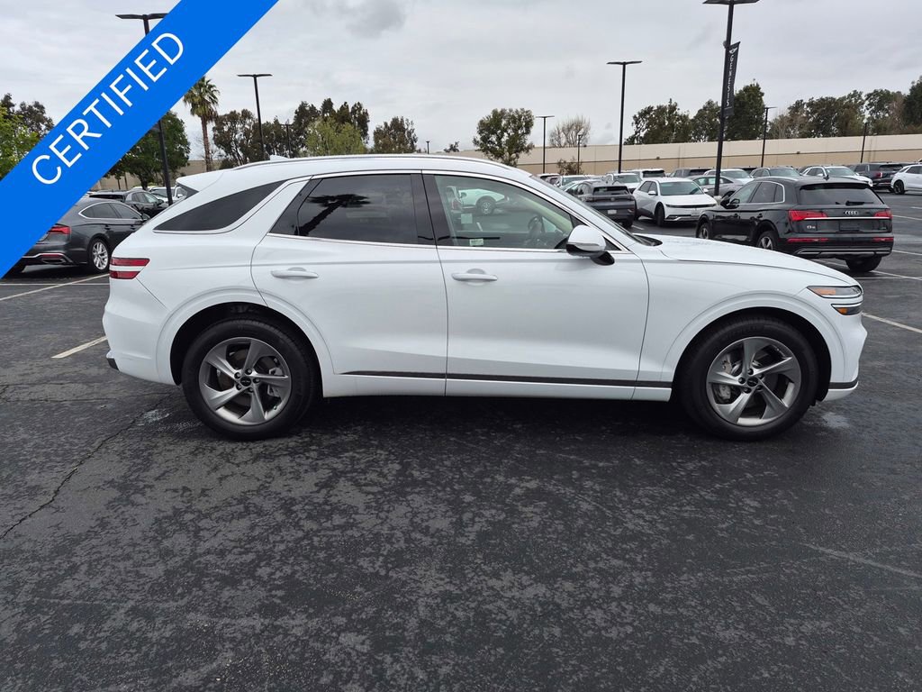 Used 2026 Genesis GV70 2.5T Select image 8