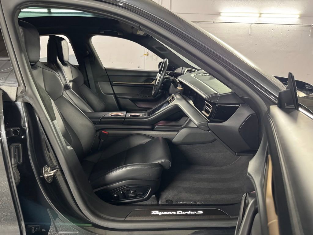 Used 2020 Porsche Taycan Turbo S image 55