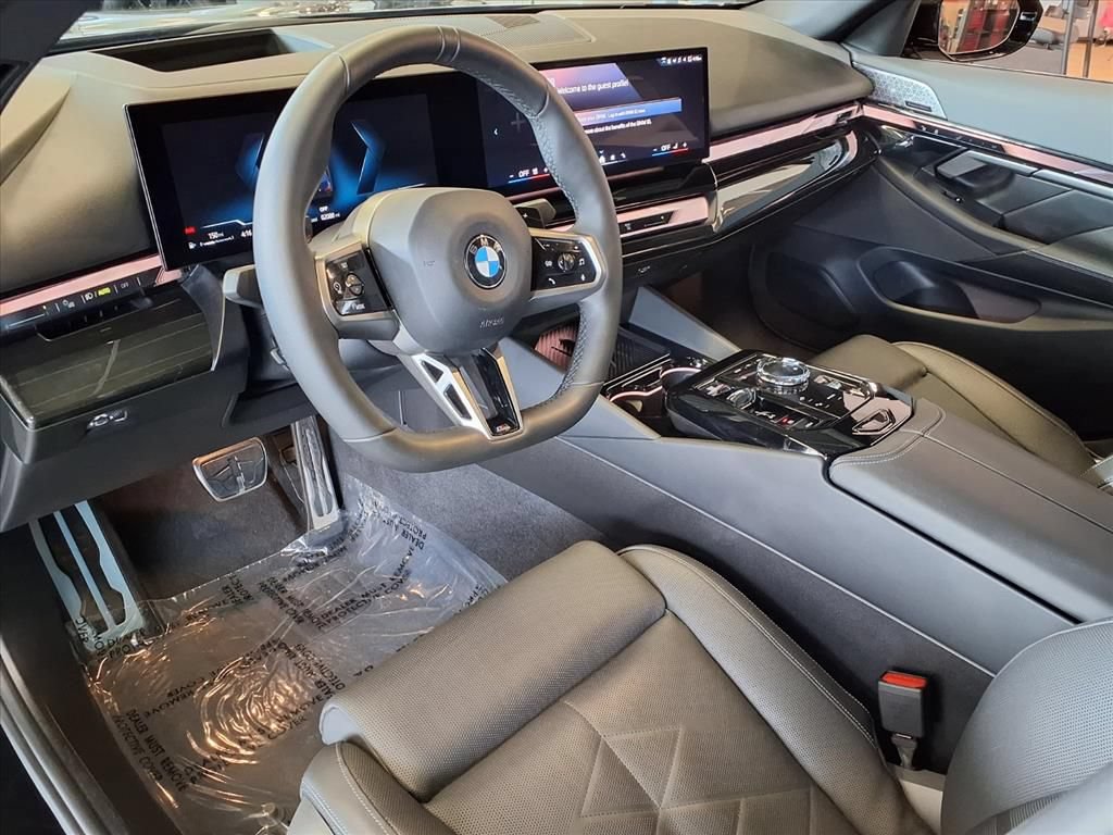 Used 2024 BMW 540i xDrive w/ Executive Package AWD/4WD image 17