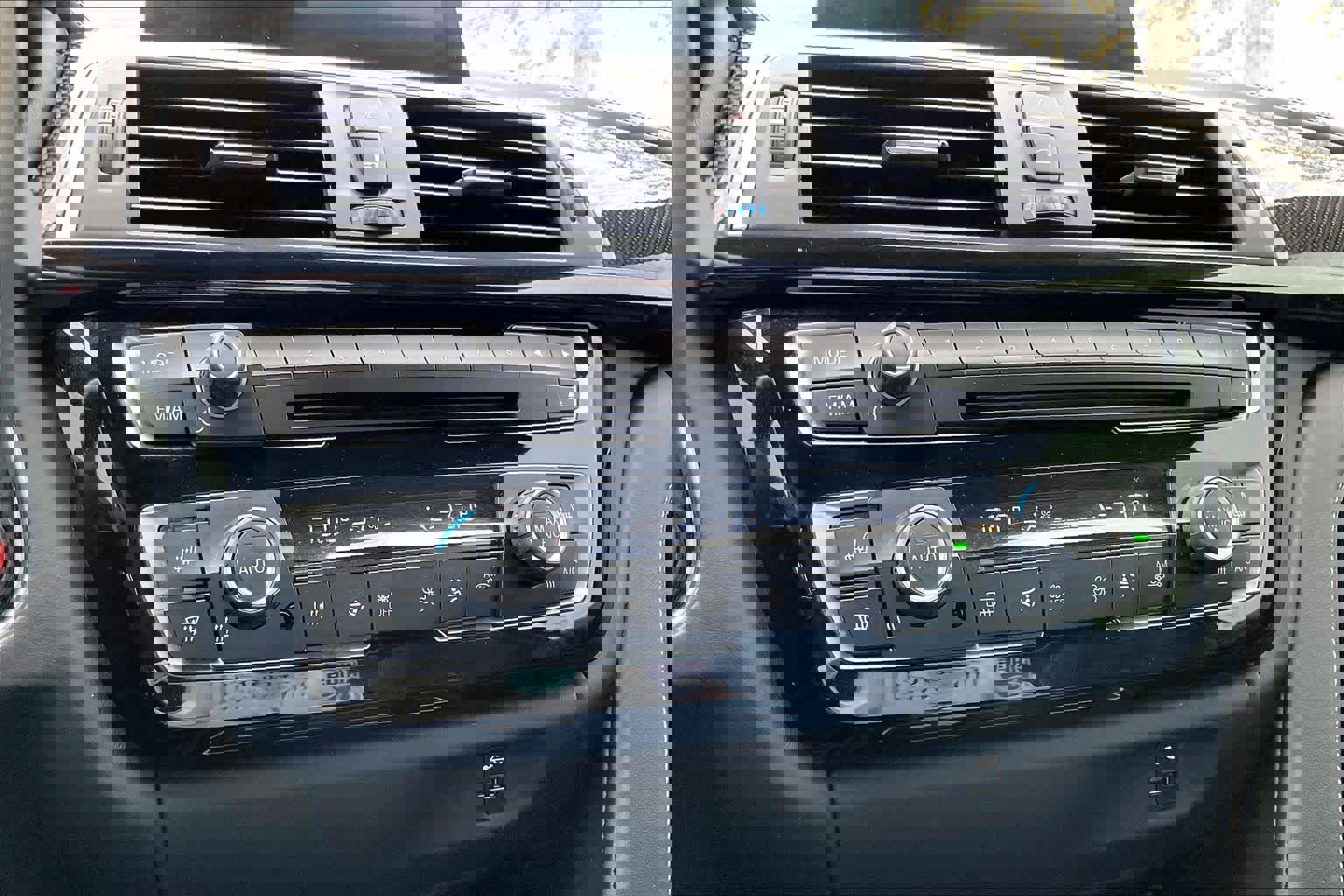 Used 2018 BMW M4 Coupe image 32