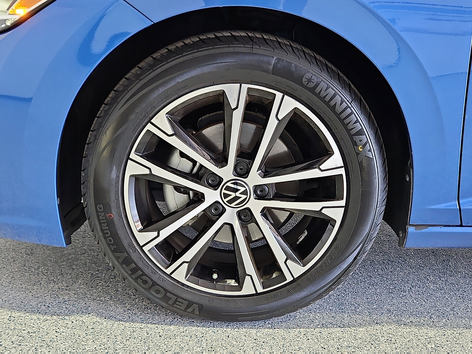 Certified 2024 Volkswagen Jetta Sport FWD image 5