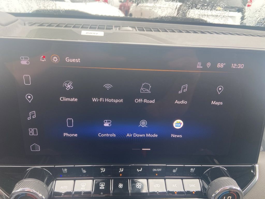 New 2025 Chevrolet Colorado ZR2 w/ Technology Package image 16