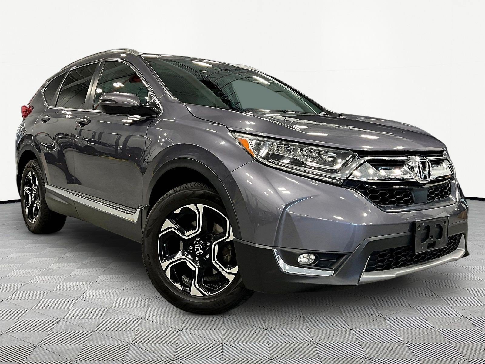 Used 2017 Honda CR-V Touring image 3