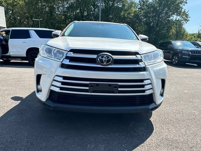 Used 2019 Toyota Highlander XLE AWD/4WD image 20