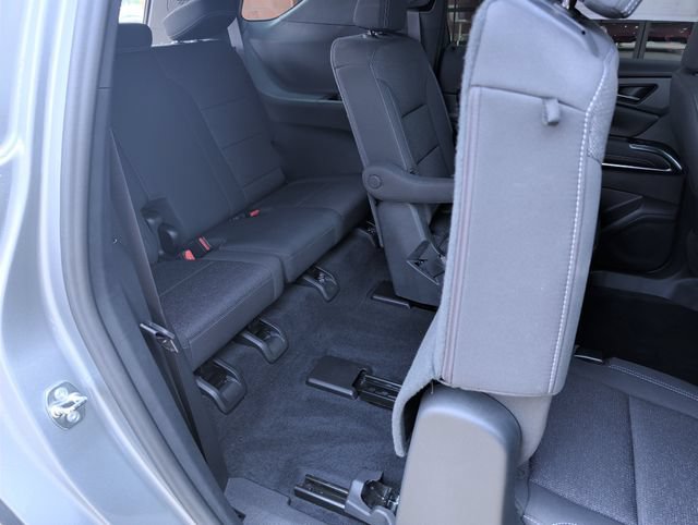 Used 2024 Chevrolet Traverse LT w/ LPO, Floor Liner Package AWD/4WD image 29