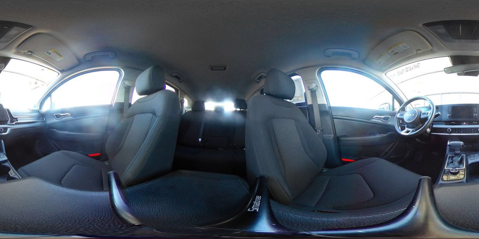 Used 2025 Kia Sportage LX FWD image 40