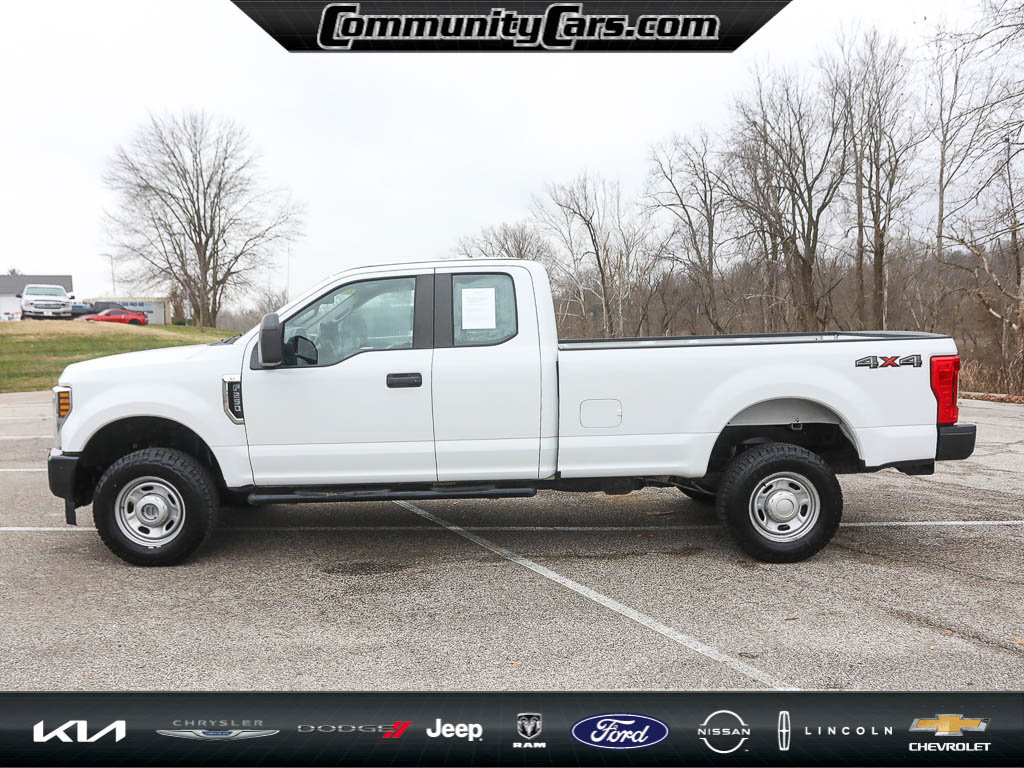 Used 2019 Ford F250 XL image 3