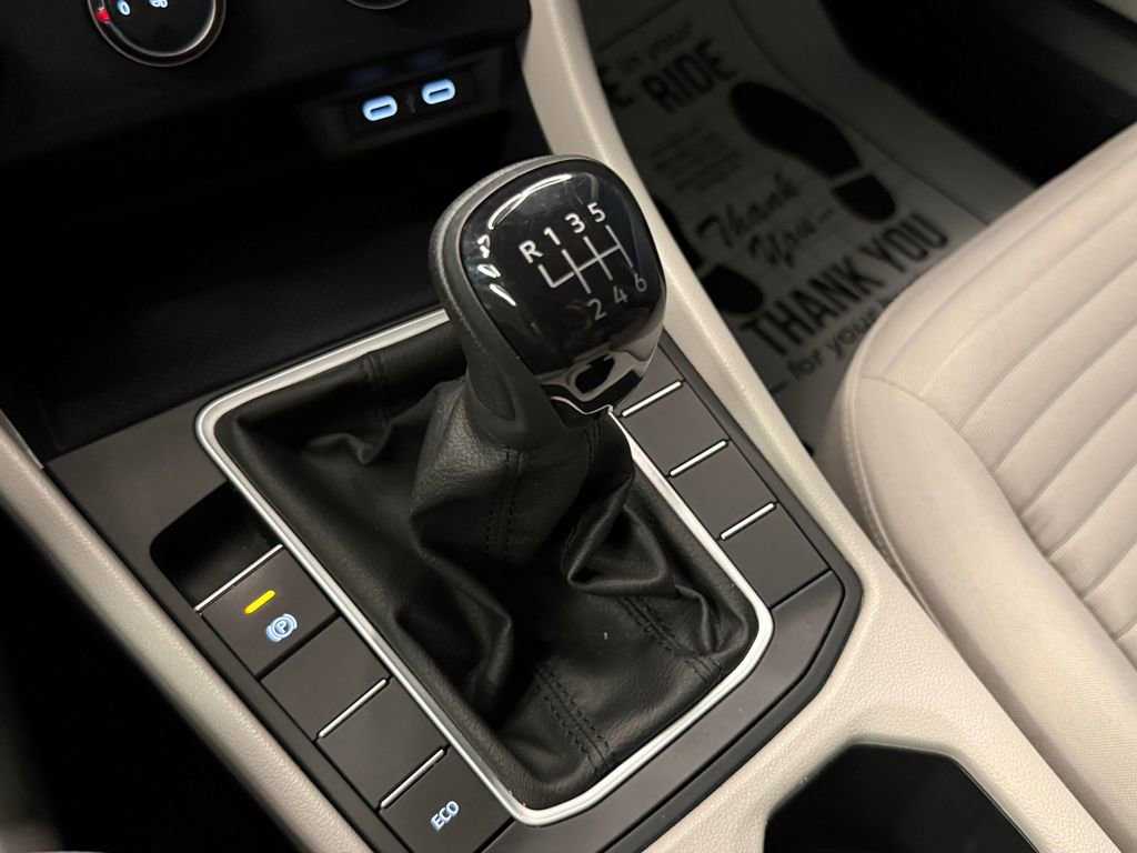 Used 2023 Volkswagen Jetta S FWD image 16