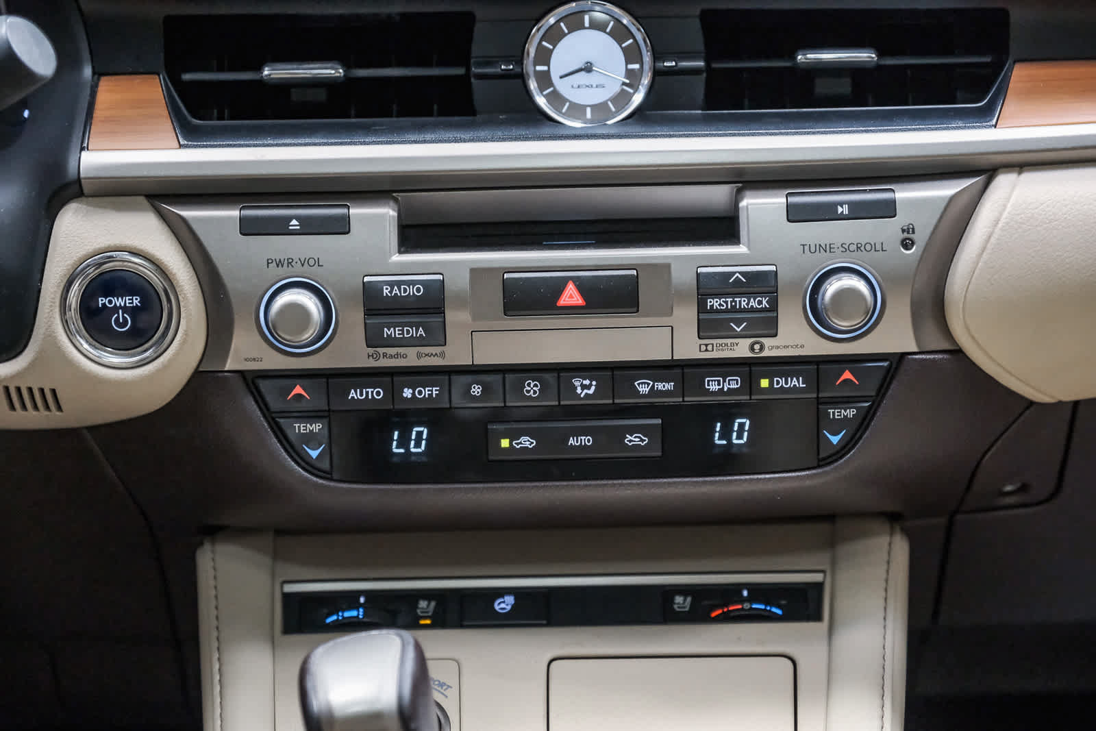 Used 2018 Lexus ES 300h w/ Navigation Package FWD image 17
