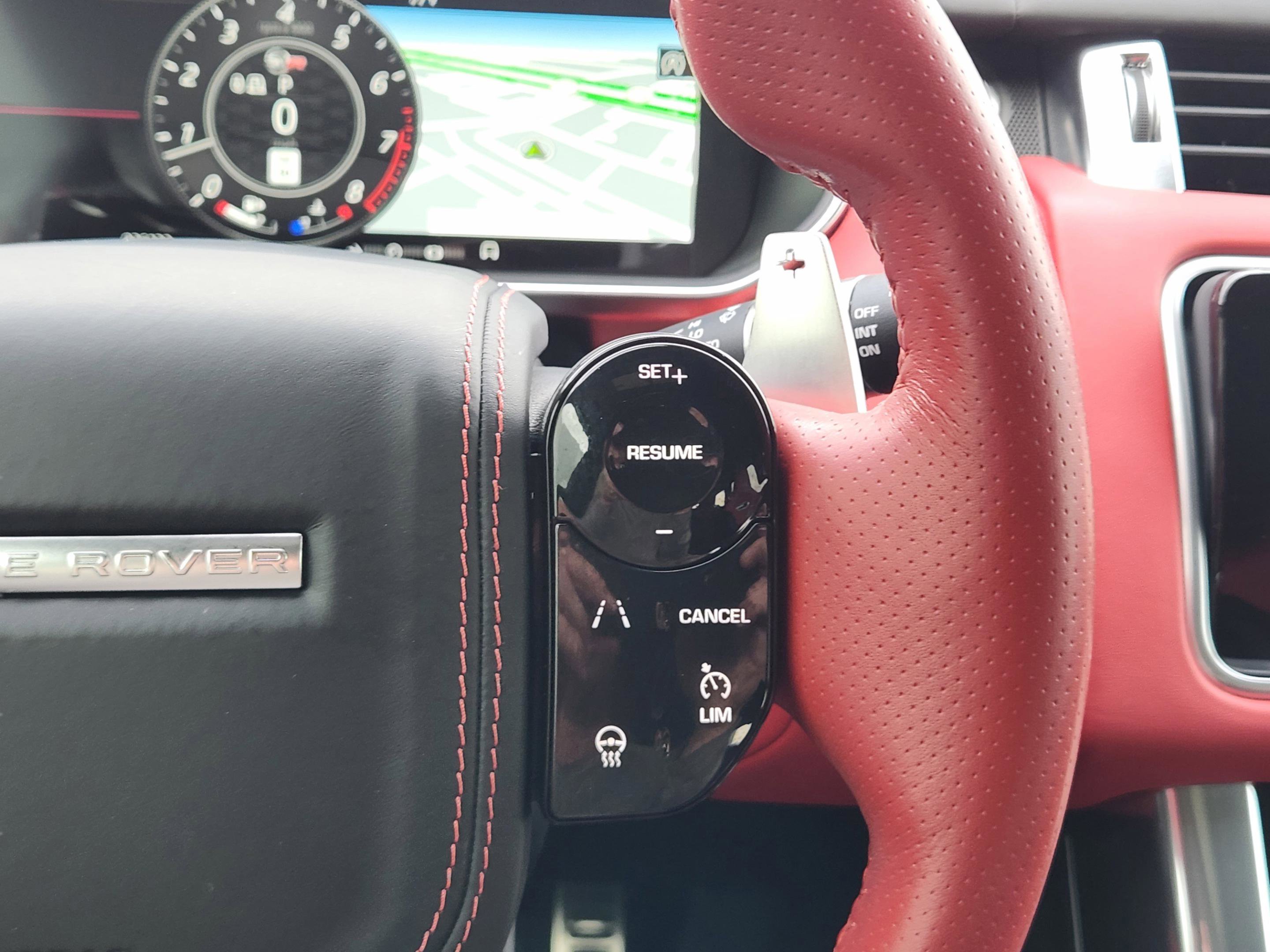 Used 2022 Land Rover Range Rover Sport SVR AWD/4WD image 23