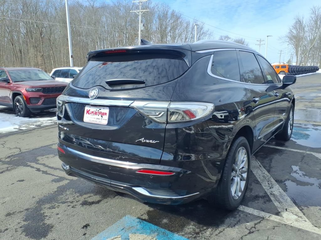 Used 2023 Buick Enclave Avenir w/ Avenir Technology Package FWD image 7