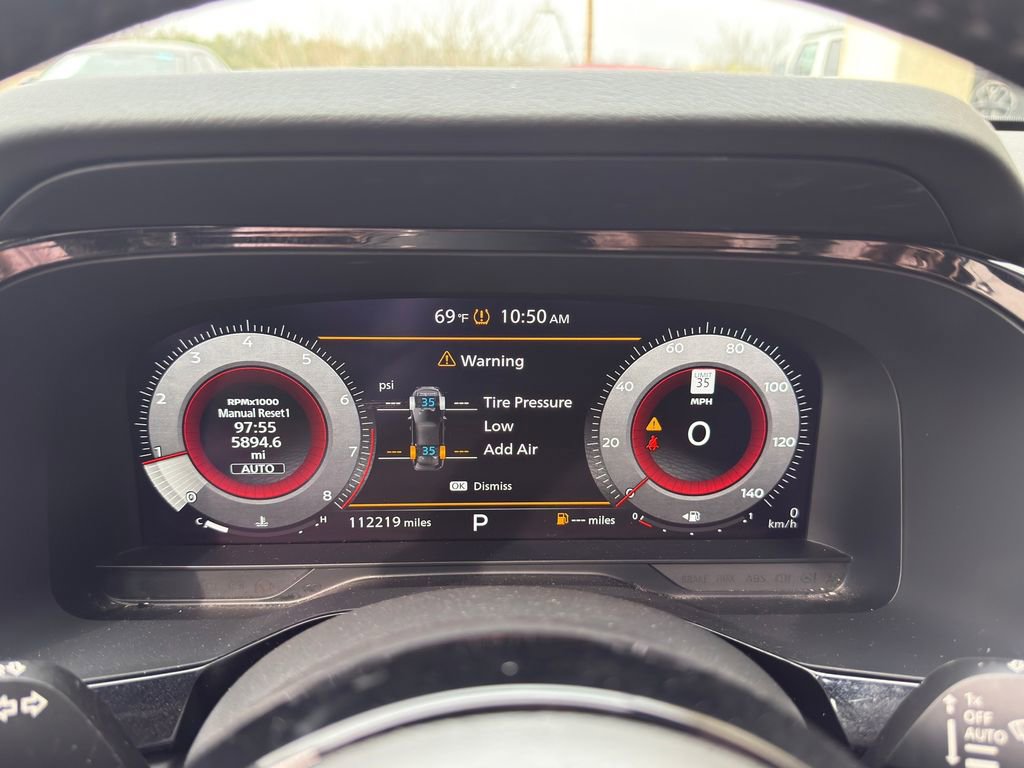 Used 2023 Nissan Pathfinder Platinum w/ Lighting Package (N92) image 21