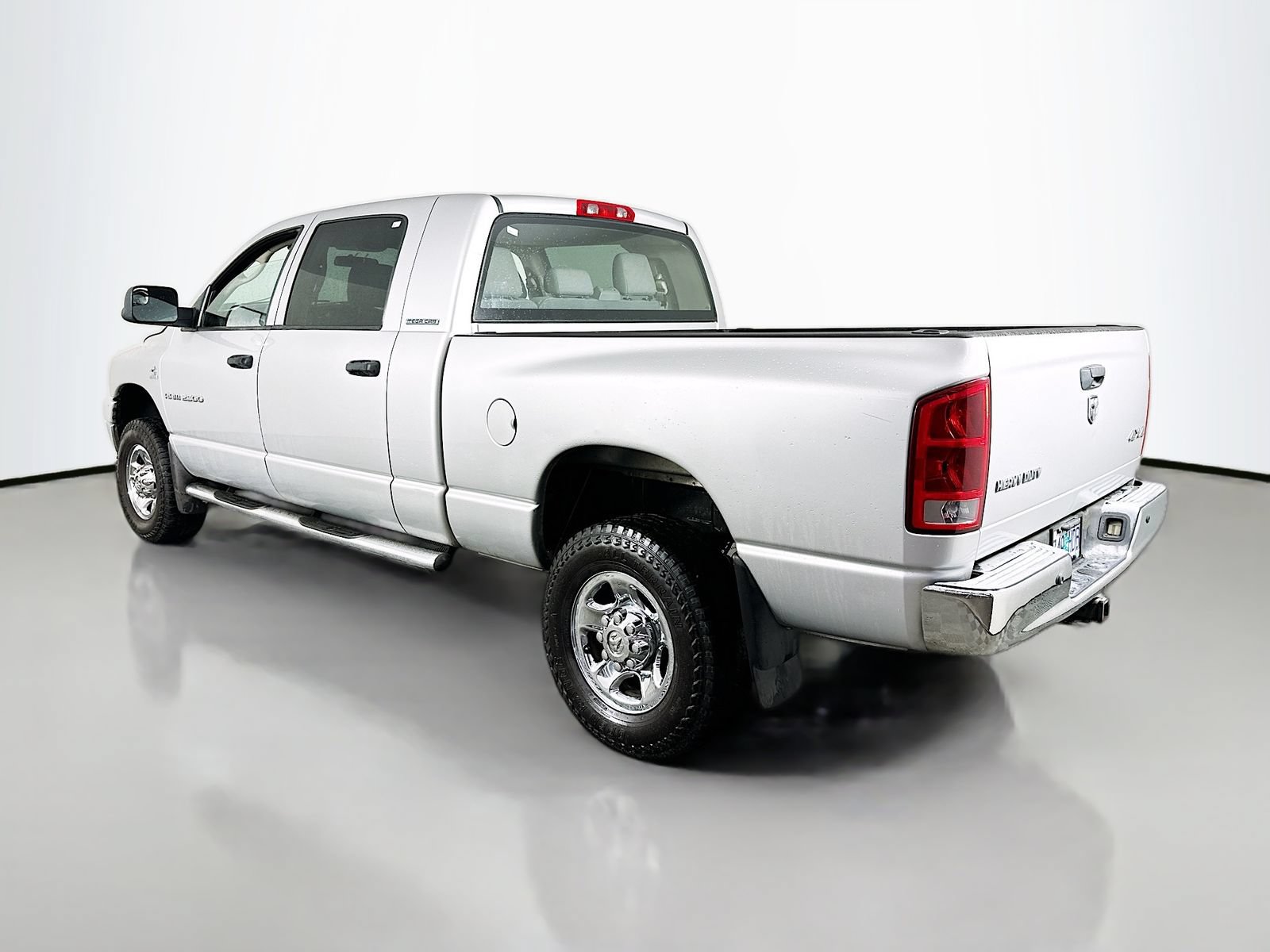 Used 2006 Dodge Ram 2500 Truck SLT AWD/4WD image 5
