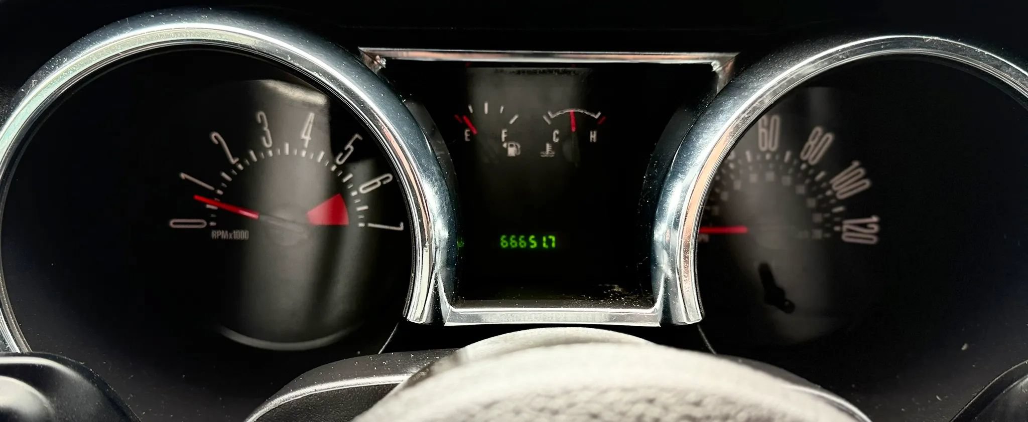 Used 2008 Ford Mustang Convertible RWD image 20