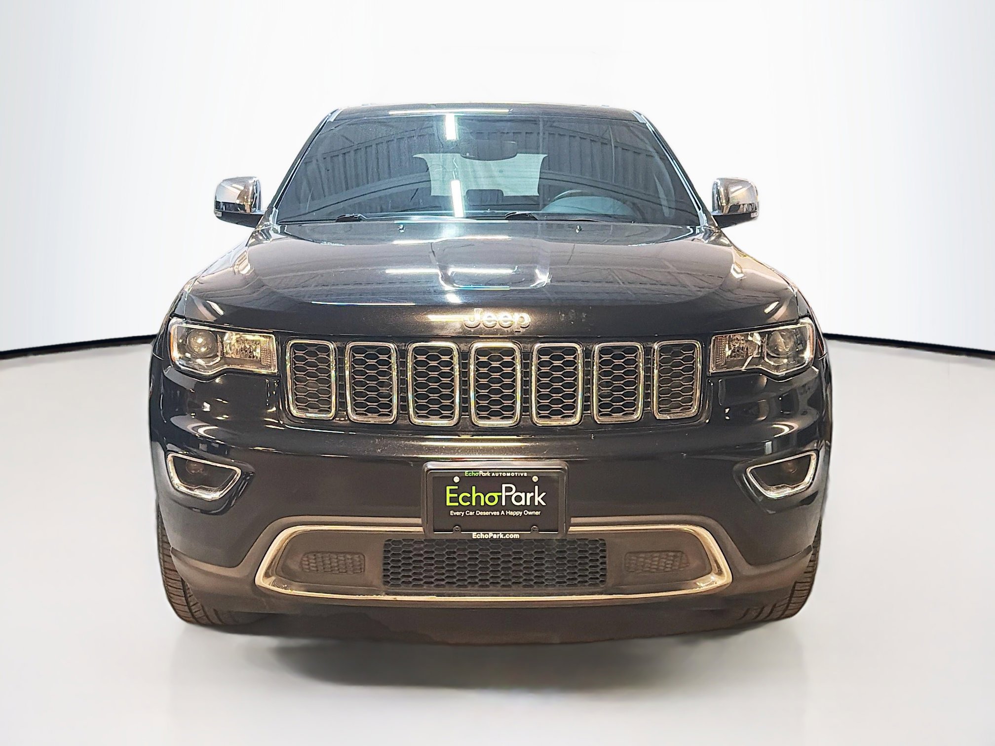 Used 2019 Jeep Grand Cherokee Limited image 2
