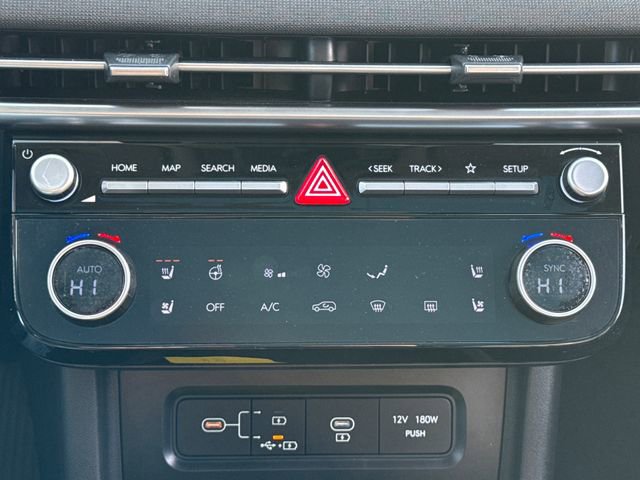 Used 2025 Hyundai Tucson Limited image 33