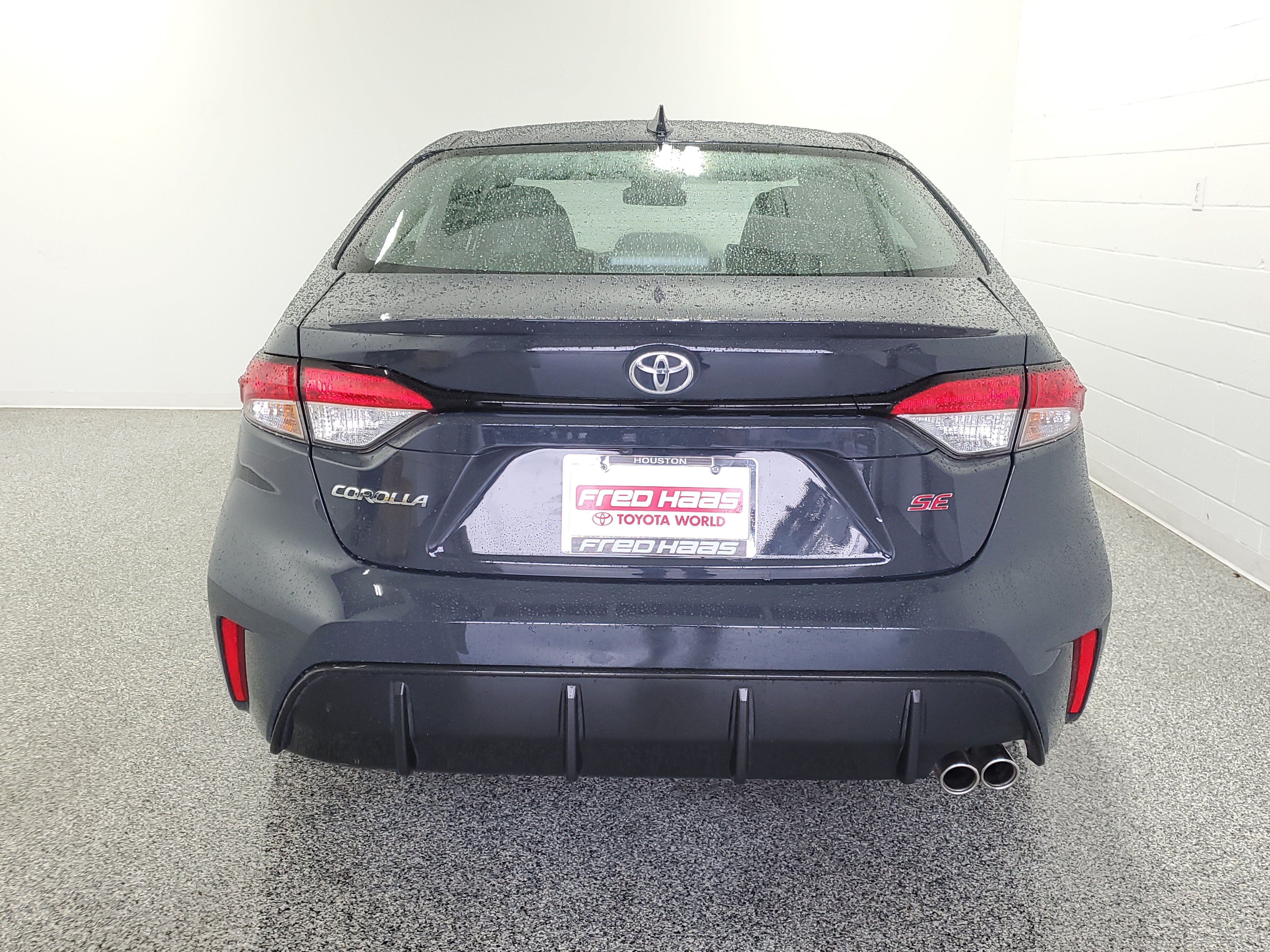 Used 2025 Toyota Corolla SE FWD image 8