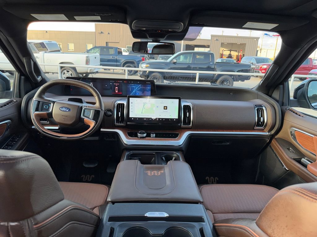 Used 2025 Ford Expedition King Ranch image 15