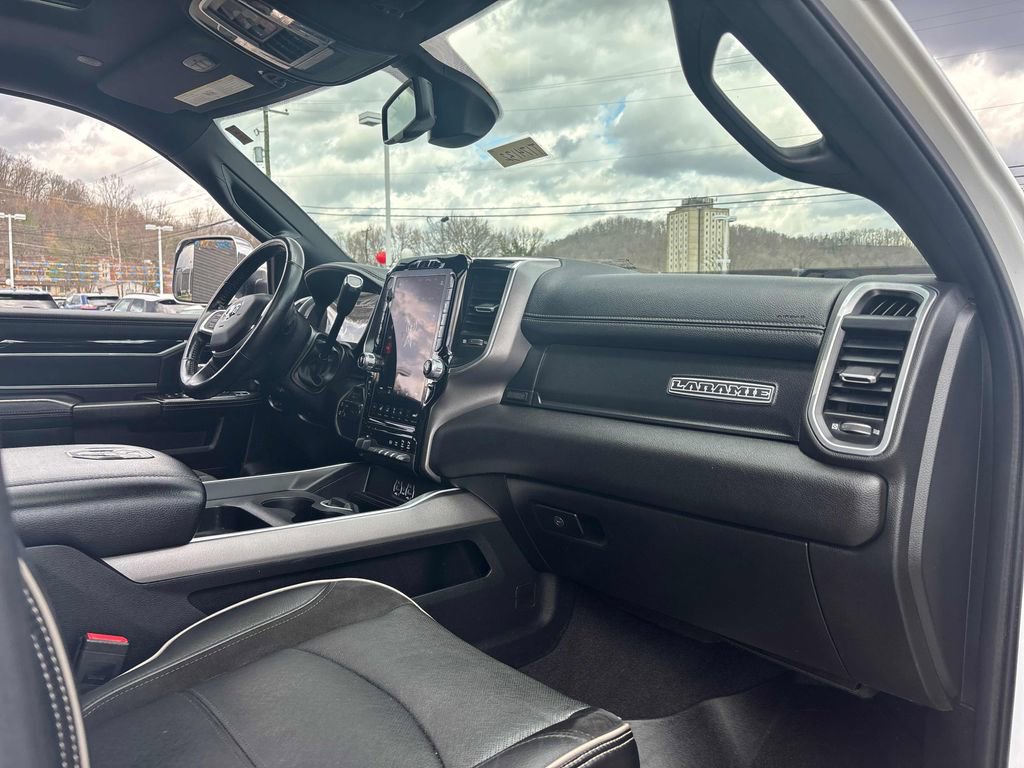 Used 2020 RAM 2500 Laramie image 31