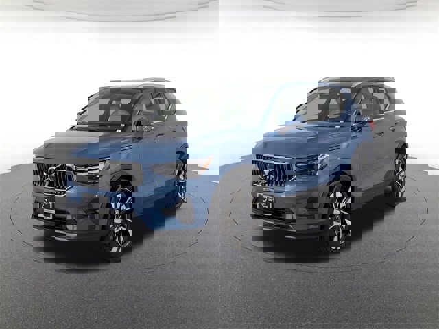 Certified 2024 Volvo XC40 B5 Plus w/ Protection Package Premier