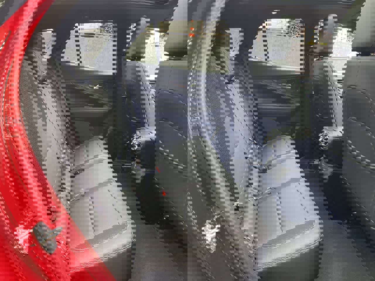 Used 2024 Chevrolet Blazer EV LT AWD/4WD image 17