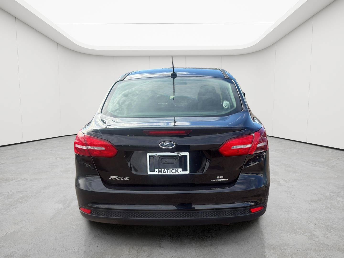 Used 2016 Ford Focus SE FWD image 5