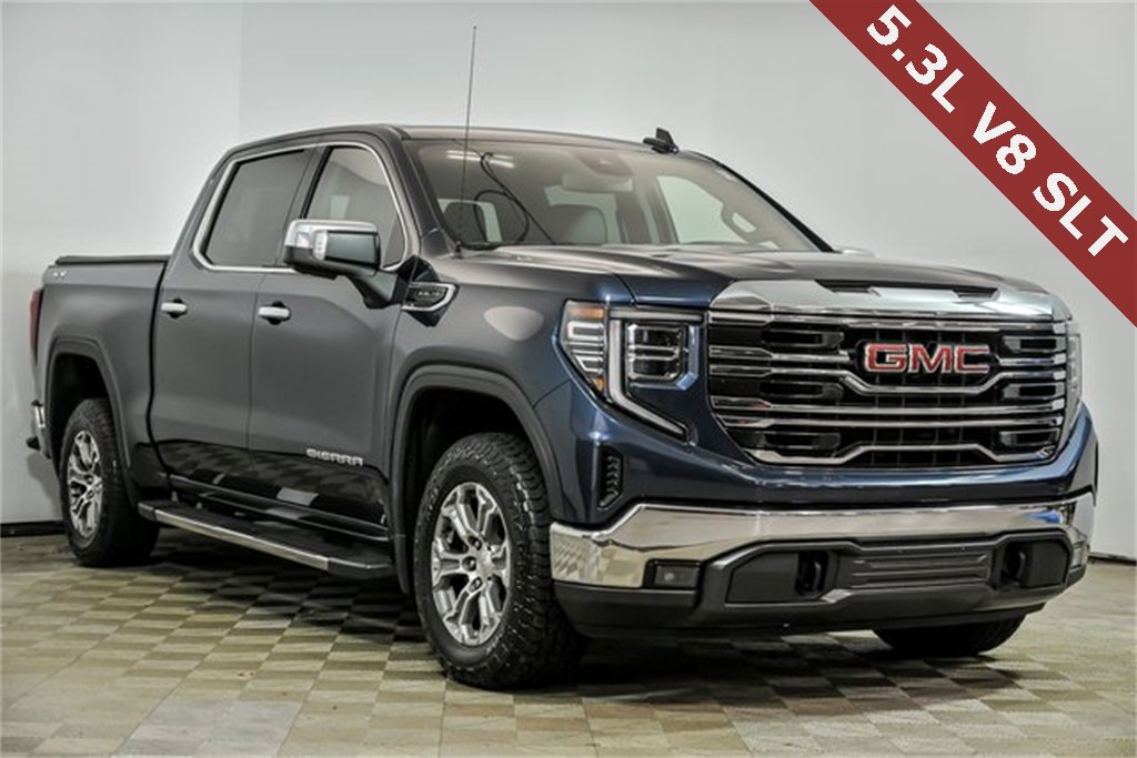 Used 2023 GMC Sierra 1500 SLT w/ SLT Convenience Package image 1