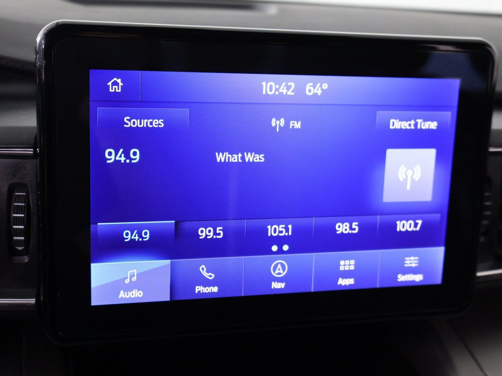 Used 2021 Ford Explorer XLT w/ Equipment Group 202A AWD/4WD image 49