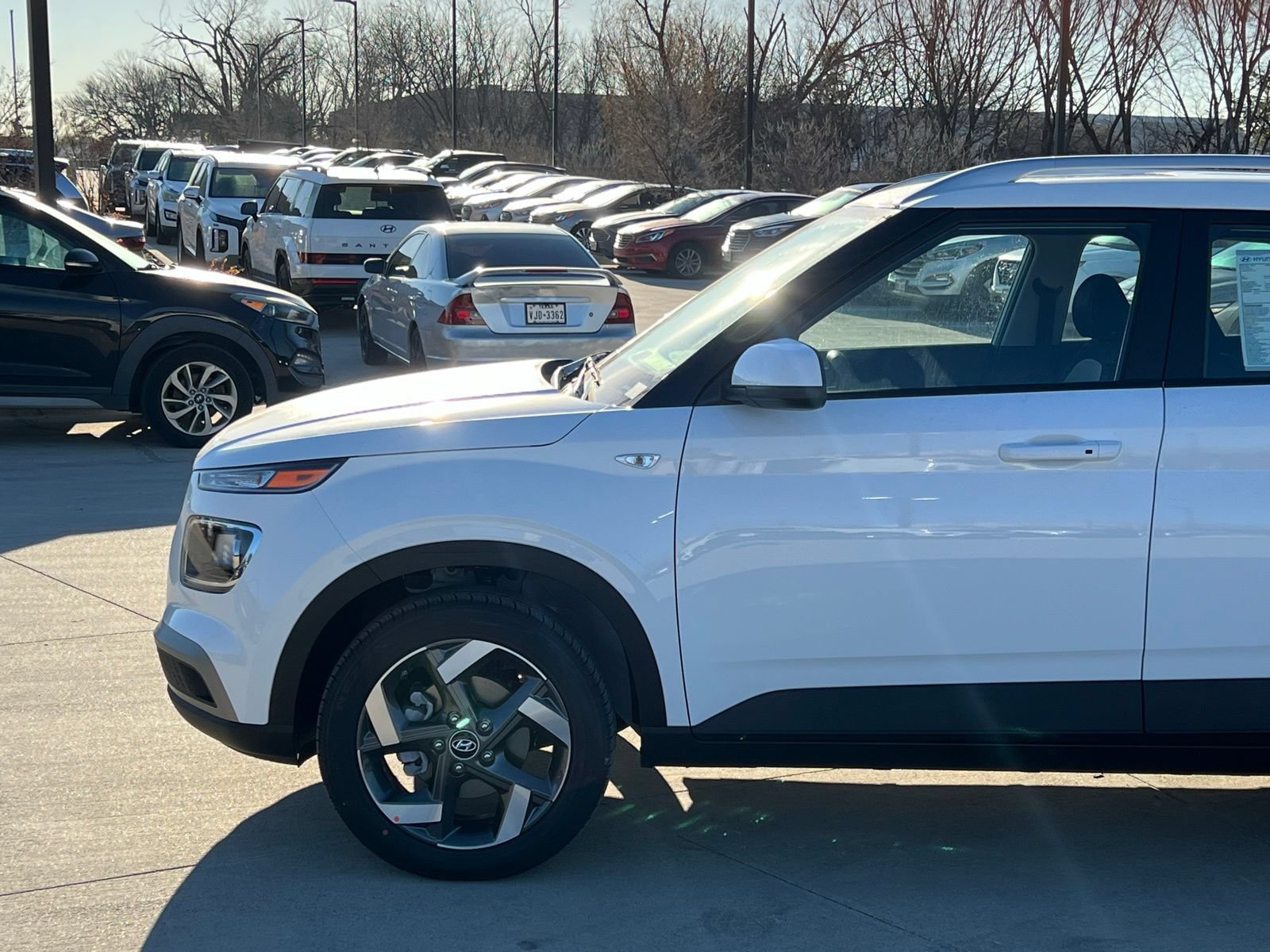 New 2026 Hyundai Venue SEL FWD image 7