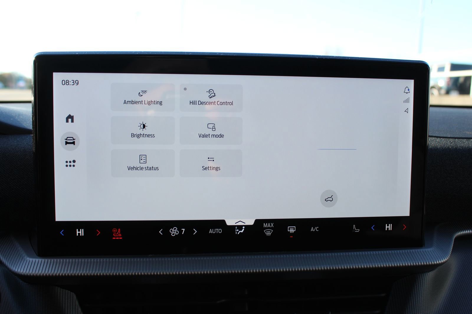 New 2026 Ford Explorer ST-Line w/ ST-Line Street Pack image 32