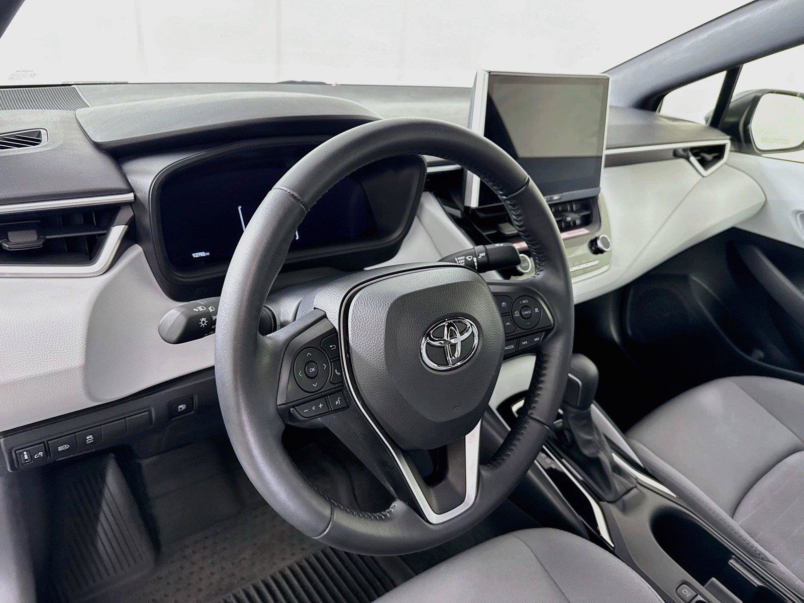 Certified 2026 Toyota Corolla SE w/ SE Premium Package AWD/4WD image 4