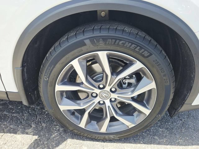 Used 2022 Acura MDX SH-AWD w/ Technology Package image 16