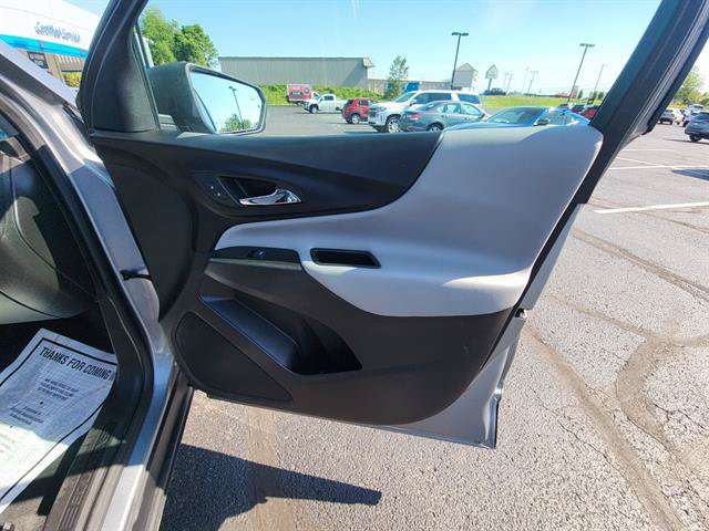 Used 2024 Chevrolet Equinox LS w/ LS Convenience Package FWD image 11