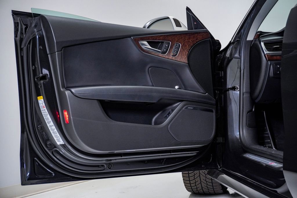 Used 2014 Audi S7 Prestige w/ Driver Assistance Package image 26