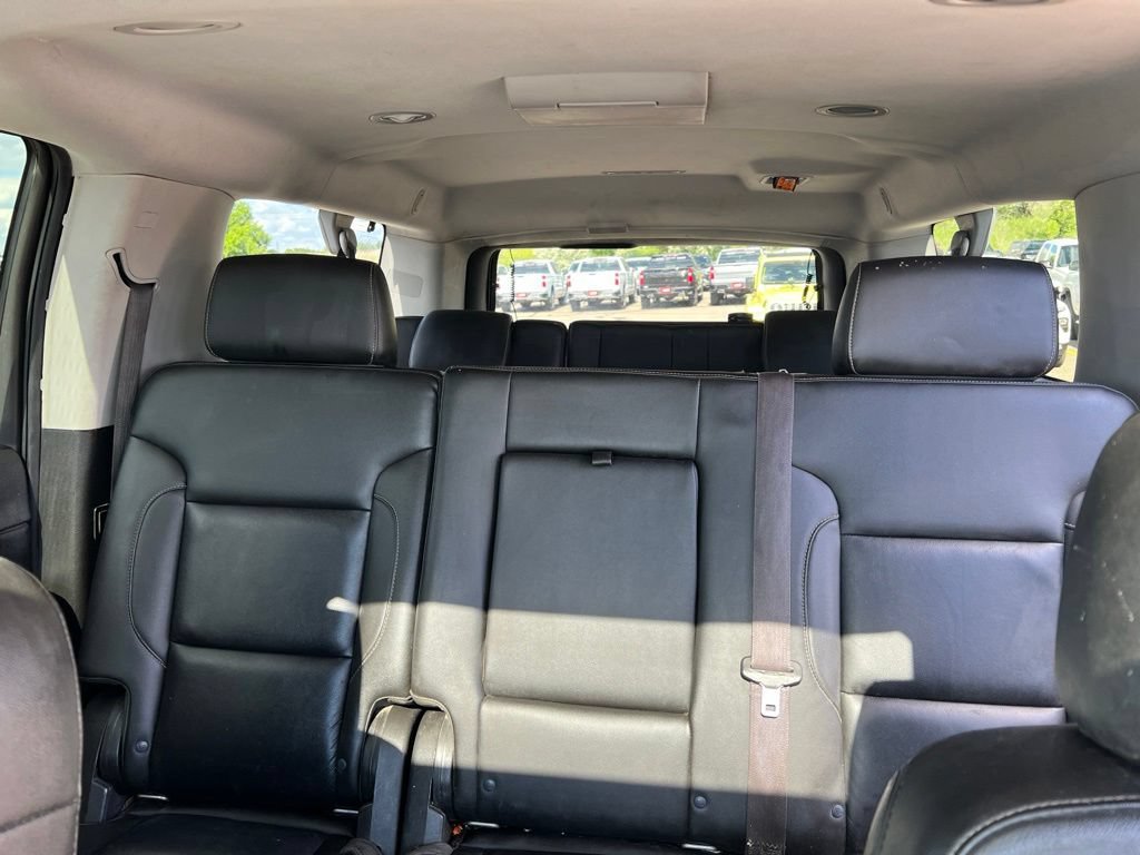 Used 2015 Chevrolet Suburban LT w/ Luxury Package AWD/4WD image 24