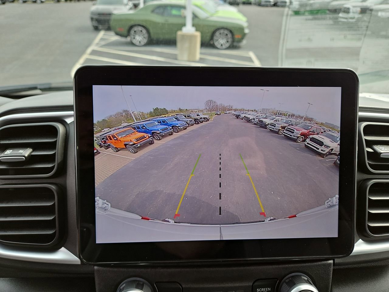 New 2025 RAM ProMaster 2500 w/ Quick Order Package 22G SLT image 17