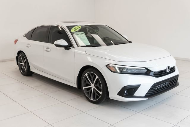 Used 2023 Honda Civic Touring image 7
