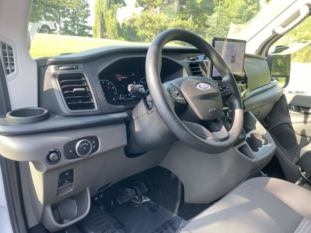 Used 2025 Ford Transit 350 XLT RWD image 22