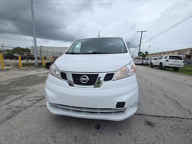 Used 2018 Nissan NV200 SV w/ Navigation Package FWD image 3