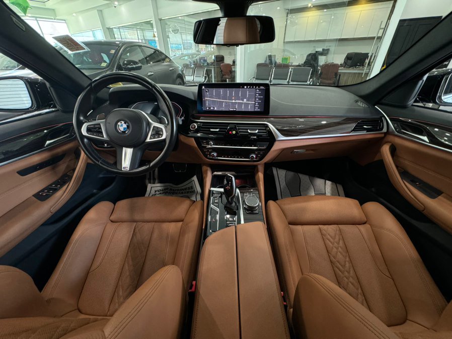 Used 2023 BMW 530i w/ M Sport Package RWD image 24