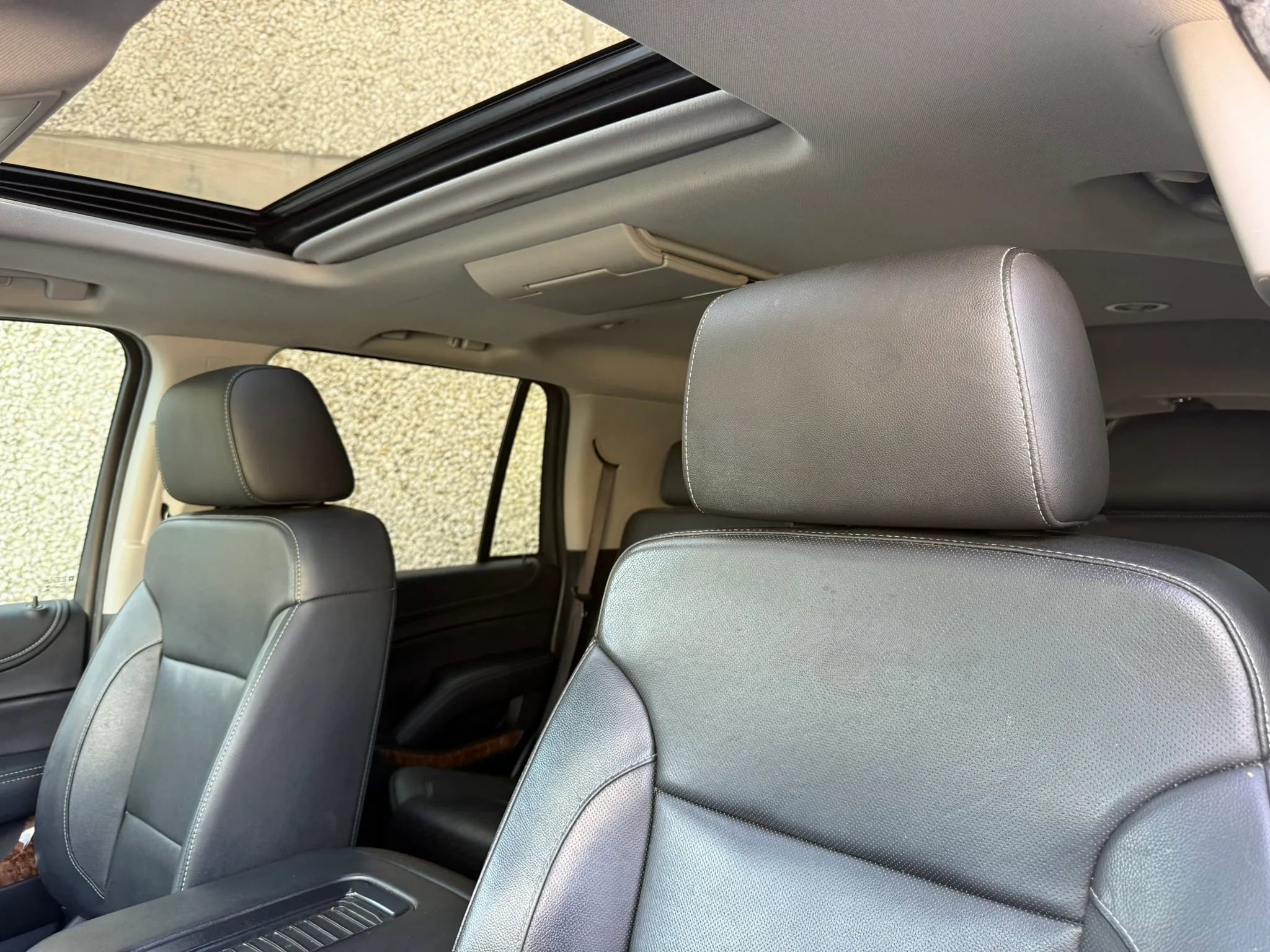 Used 2019 Chevrolet Tahoe Premier RWD image 11
