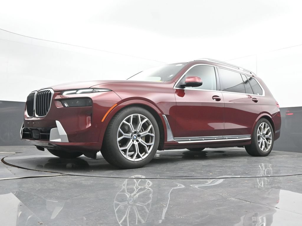 Used 2025 BMW X7 xDrive40i AWD/4WD image 28