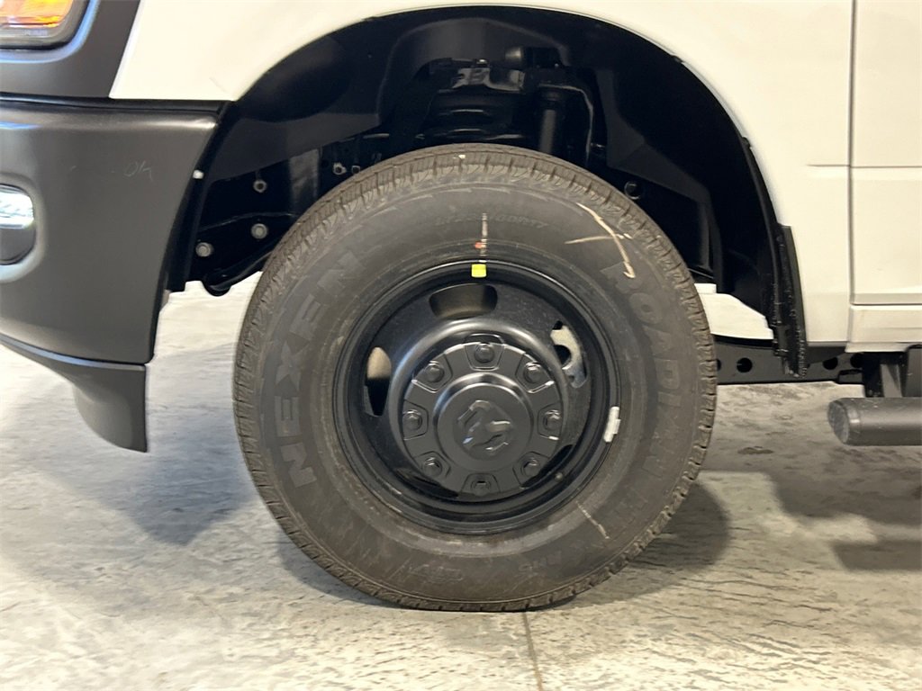 New 2026 RAM 3500 Tradesman image 11