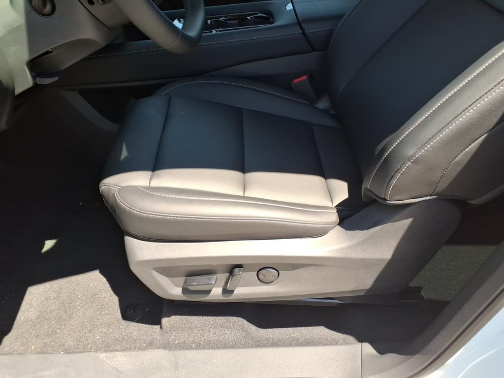 New 2025 Nissan Murano SL AWD/4WD image 17