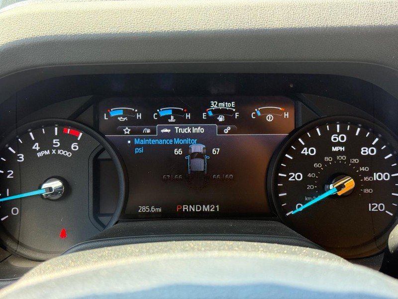 New 2027 Ford E-350 and Econoline 350 Super Duty w/ Interior Upgrade Package image 21