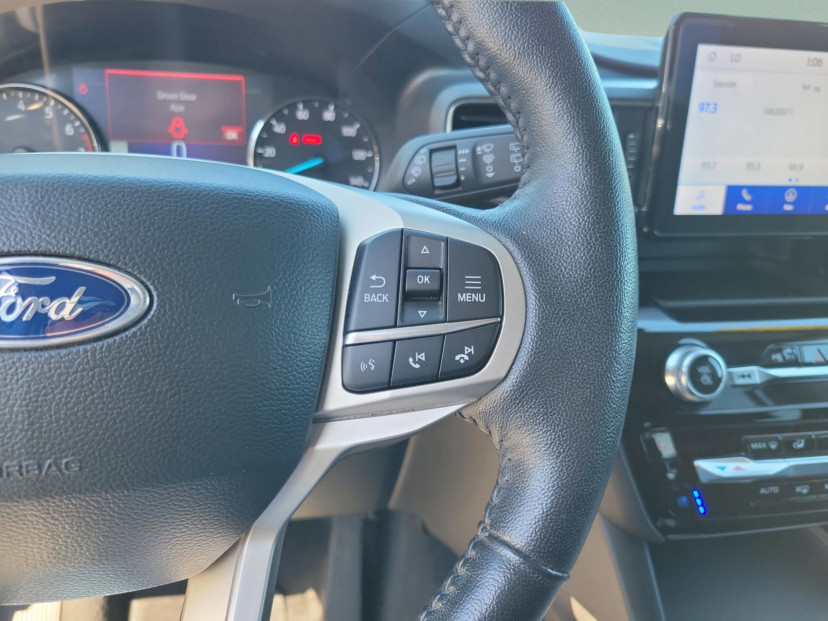 Used 2023 Ford Explorer Limited w/ Equipment Group 301A image 13